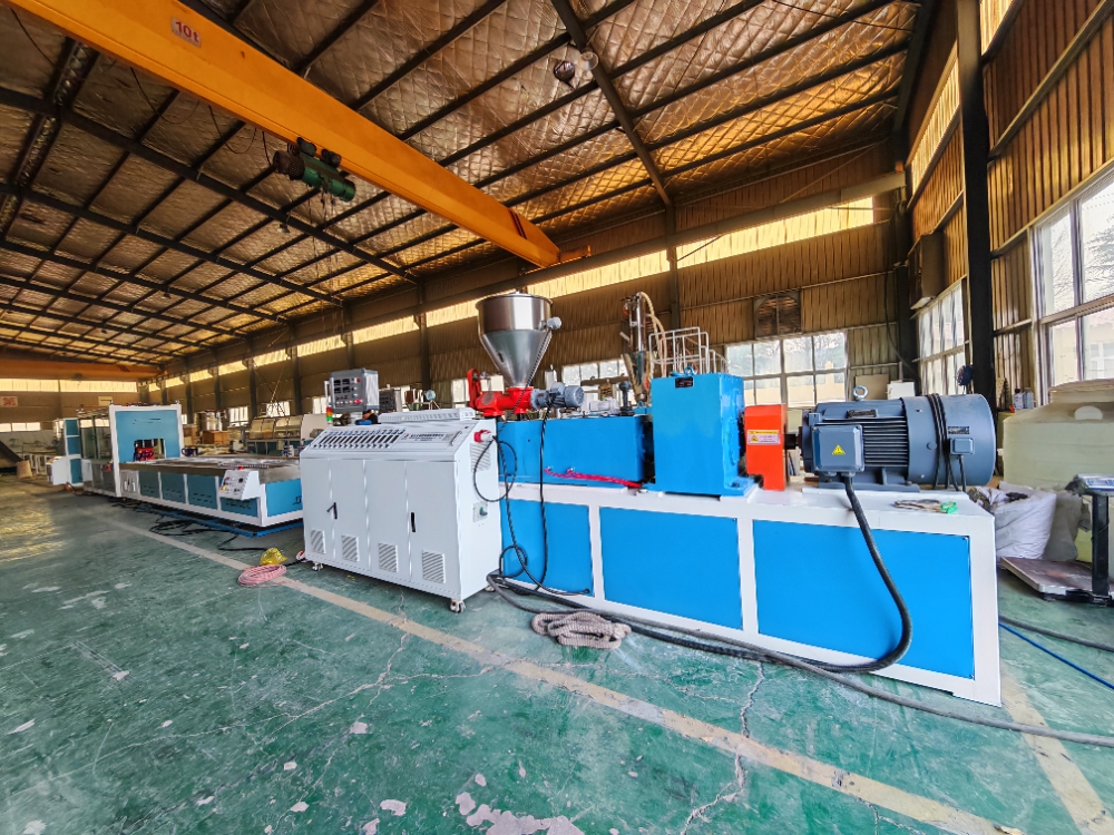 Optimizing Plastic Profile Machine Solutions for Modern Manufacturing